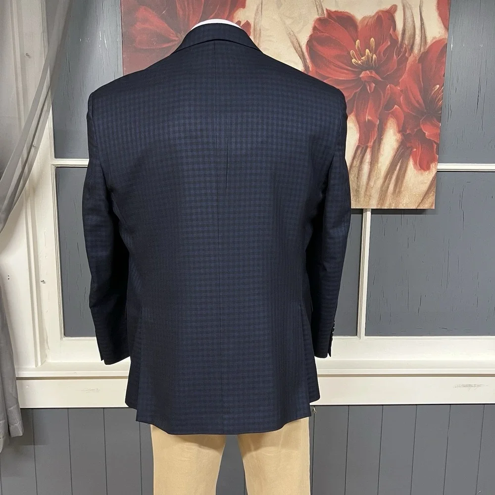 Jos A Bank Silk Wool Blazer Jacket Sport Coat Men 44R Tailored Fit Navy/Black